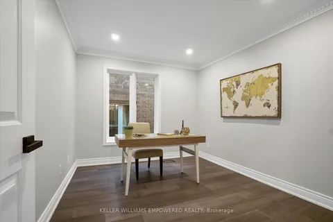 36 Eastdale Cres, Richmond Hill, ON L4B 3E4