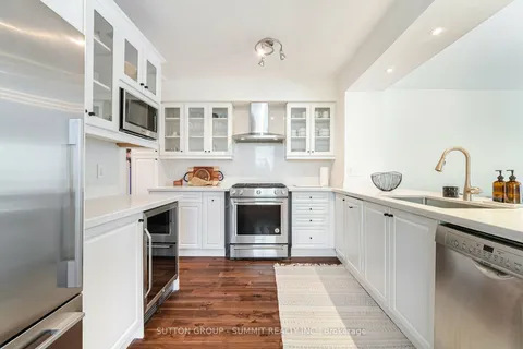 8282 Kipling Ave, Vaughan, ON L4L 2A6