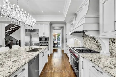 25 TALISMAN Cres, Markham, ON L3P 2C8