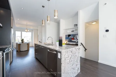 118 Genuine Lane, Richmond Hill, ON L4B 0E5