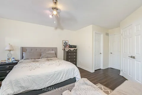 222 Tom Taylor Cres, Newmarket, ON L3X 3E8