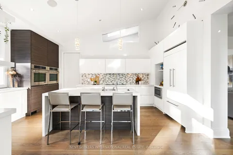 31 Winter Rd, King, ON L7B 1E3