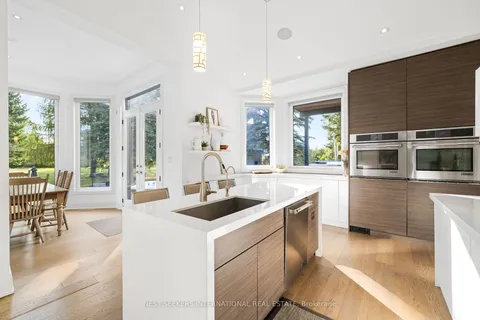 31 Winter Rd, King, ON L7B 1E3