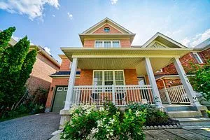 39 Roy Rainey Ave, Markham, ON L6E 2B5