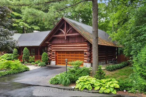 4775 Cherry St, Whitchurch-Stouffville, ON L4A 7X4