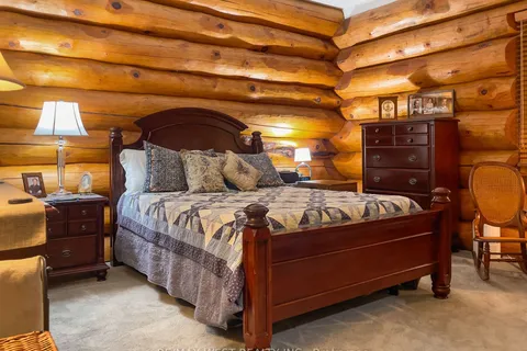 4775 Cherry St, Whitchurch-Stouffville, ON L4A 7X4