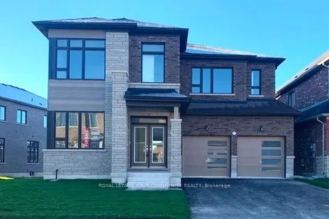 47 Bud Leggett Cres, Georgina, ON L4P 0T1