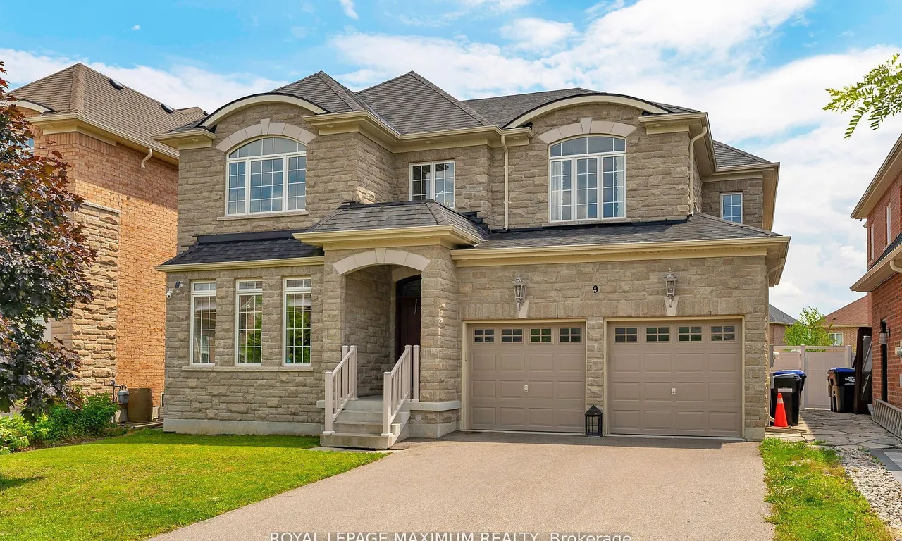9 Copeland Cres, Innisfil, ON L0L 1L0