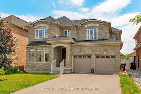 9 Copeland Cres, Innisfil, ON L0L 1L0