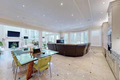 18 Alai Circ, Markham, ON L3R 1E2