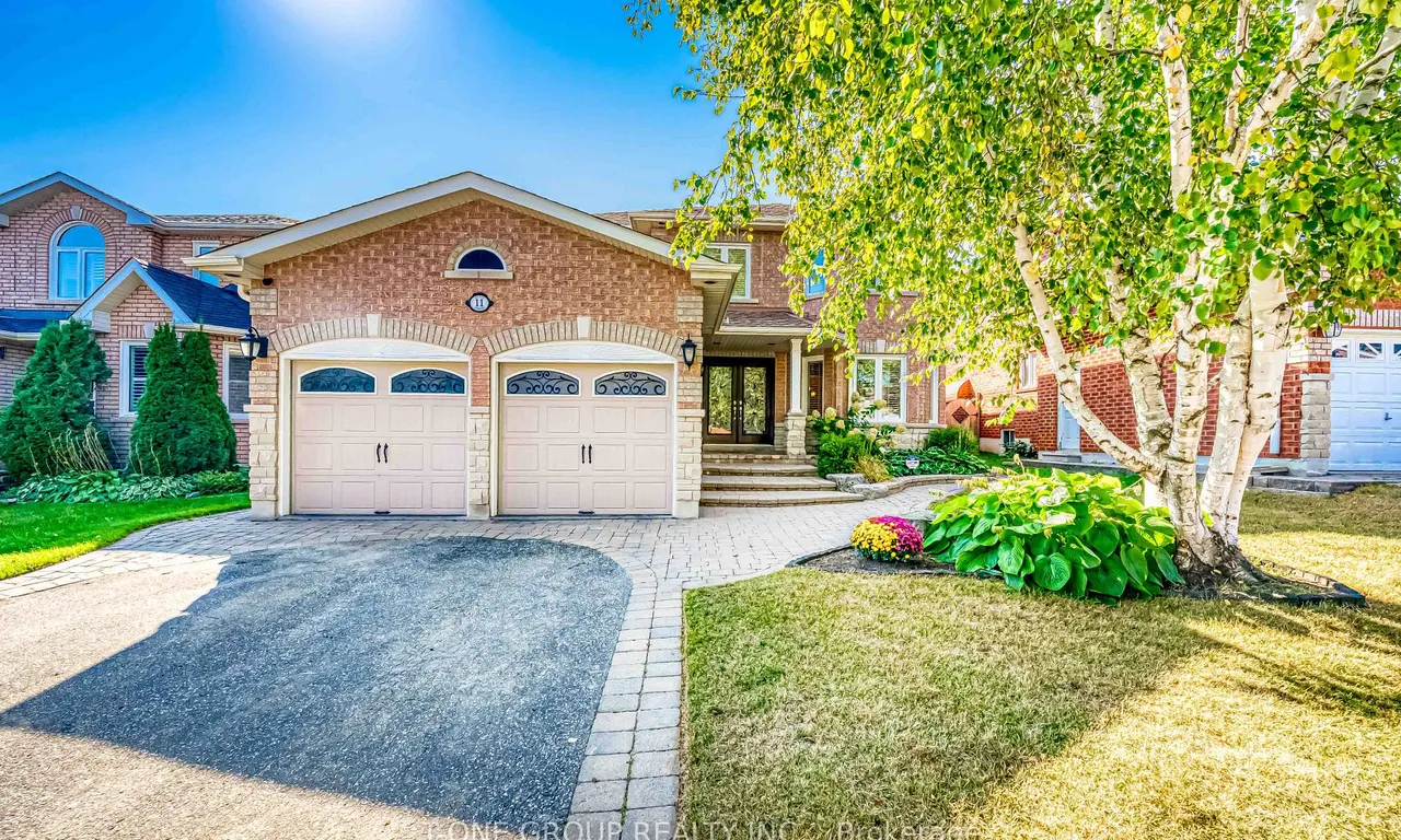 11 SAINT Ave, Bradford West Gwillimbury, ON L3Z 3E6