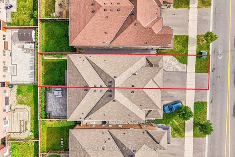 270 Wilfred Murison Ave, Markham, ON L6C 0S6