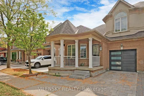29 Naples Ave, Vaughan, ON L6A 2Y8