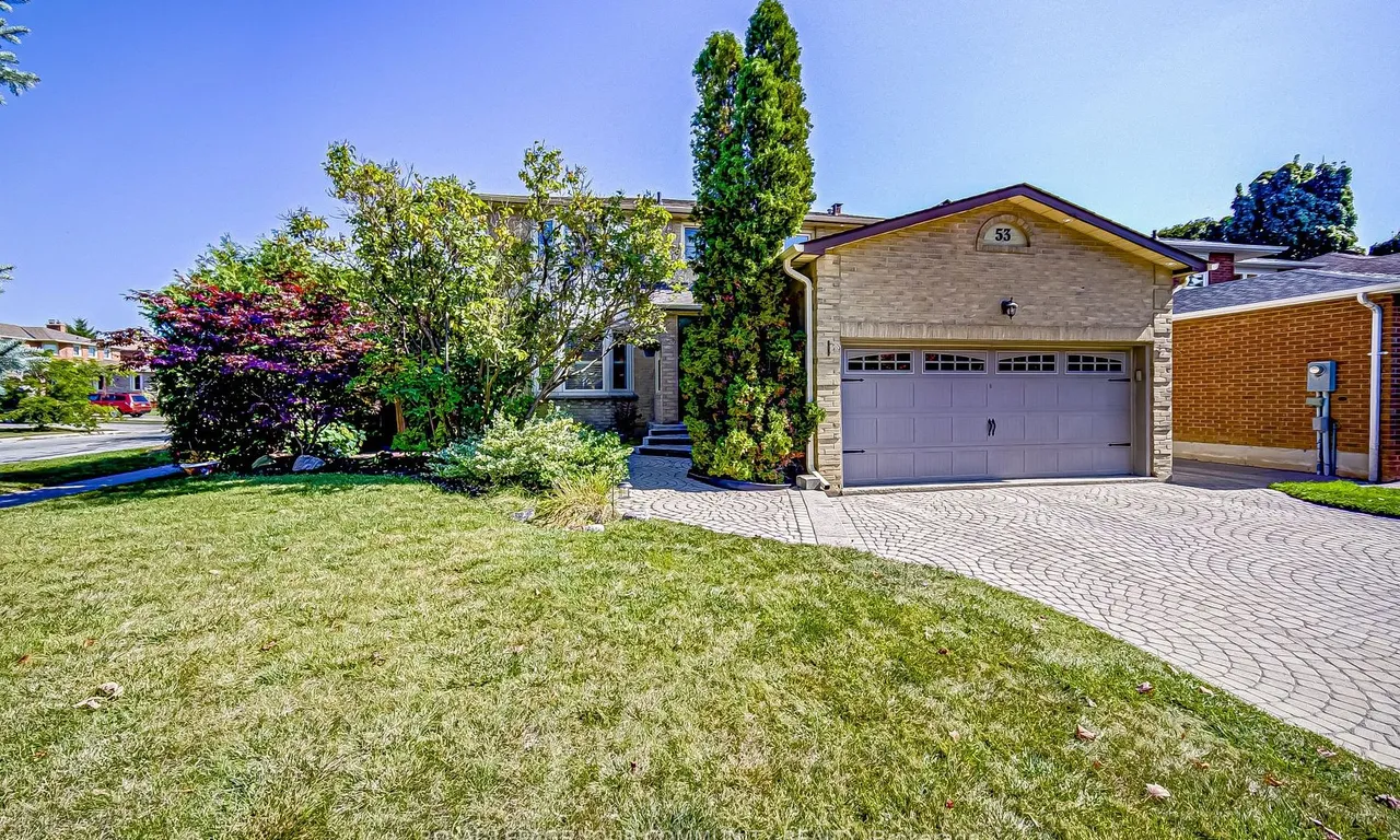 53 Marsh St, Richmond Hill, ON L4C 7R6