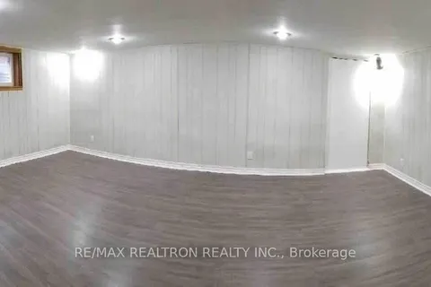 47 Elm Grove Ave, Richmond Hill, ON L4E 2V4