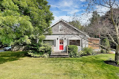 18671 Leslie St, East Gwillimbury, ON L0G 1V0