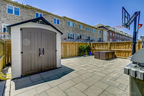 67 Hartney Dr, Richmond Hill, ON L4S 0J9