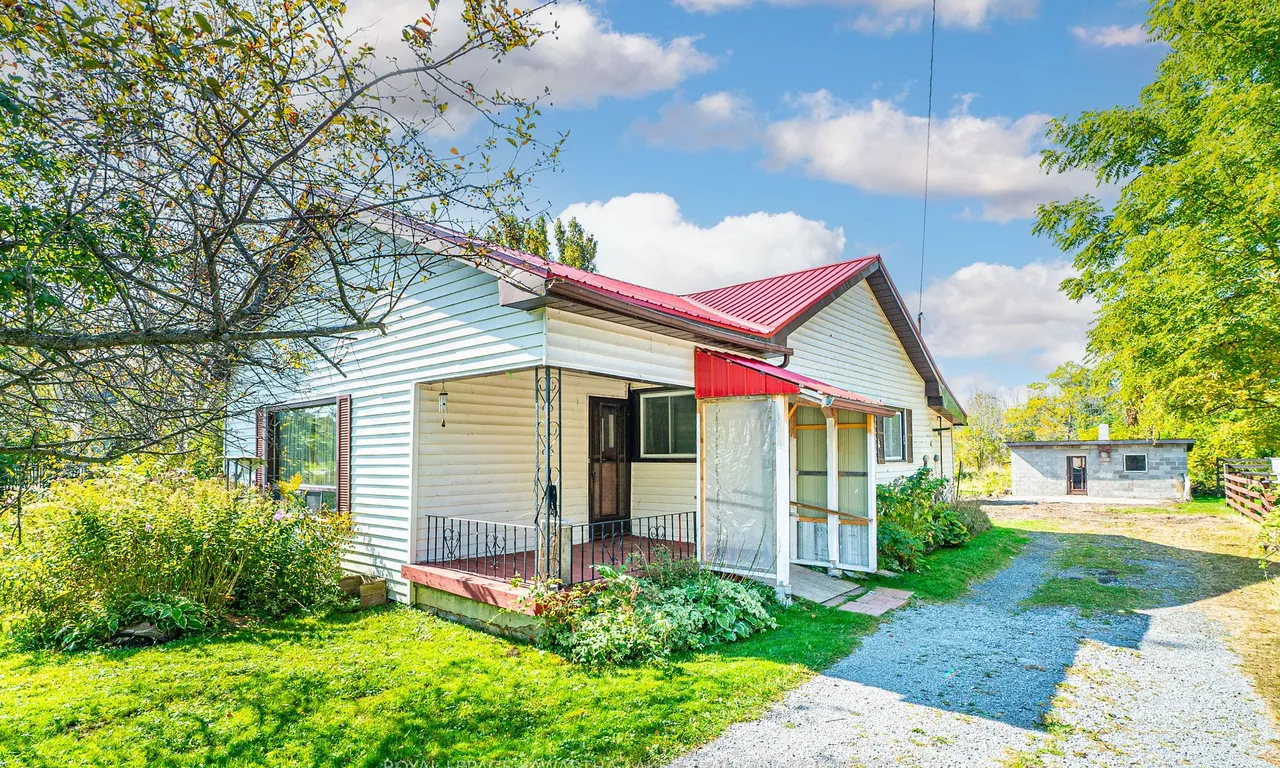 31528 Lake Ridge Rd, Georgina, ON L0E 1N0