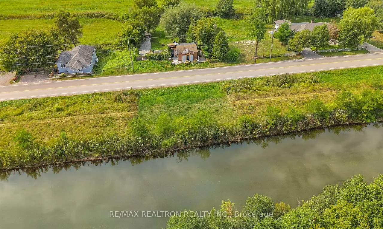 260 Pumphouse Rd, King, ON L3Z 2A6