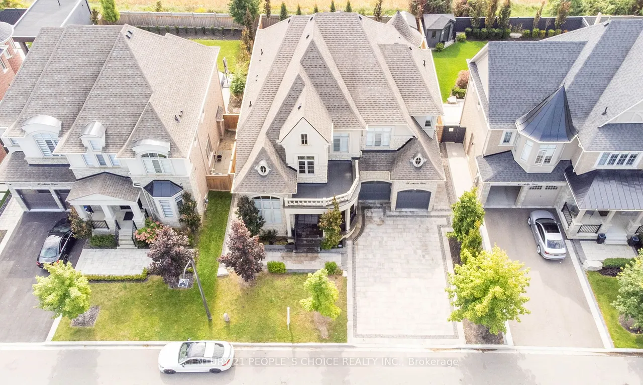 39 Munsie Dr, King, ON L7B 0N8