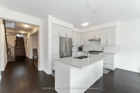 23 Bartram Cres, Bradford West Gwillimbury, ON L3Z 0T3