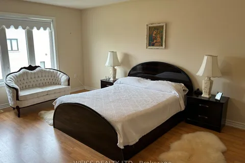 503 Simcoe Rd, Bradford West Gwillimbury, ON L3Z 3C4