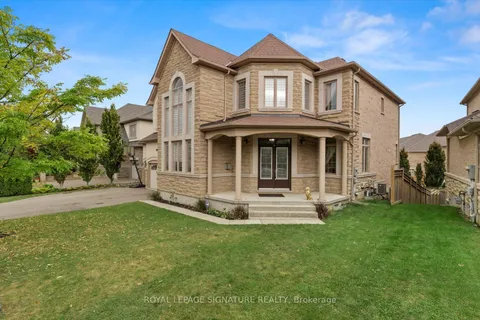 90 Giorgia Cres, Vaughan, ON L6A 4R2