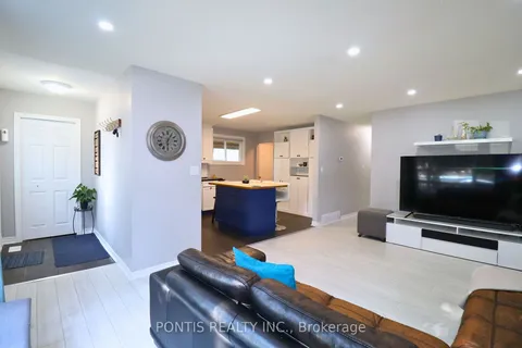 23 Larkdale Cres, Essa, ON L0M 1B0