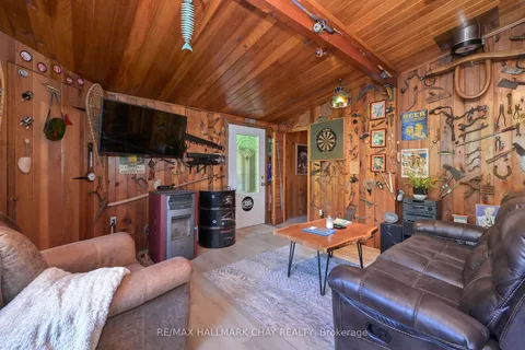 11 Talsi Rd, Essa, ON L0L 1N0