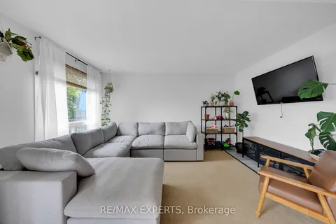 148 Beattie Ave, New Tecumseth, ON L9R 1C3