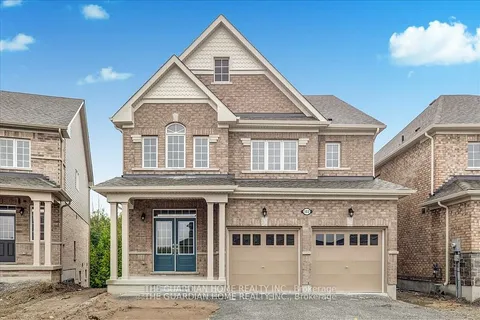 102 Cliff Thompson Crt, Georgina, ON L0E 1R0