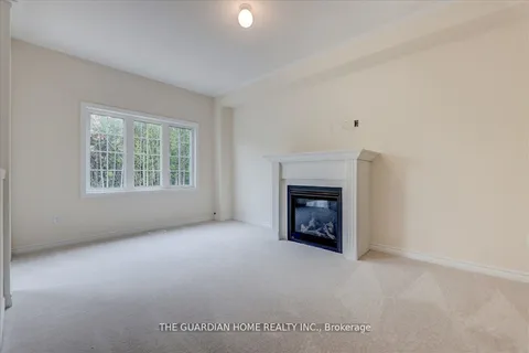 102 Cliff Thompson Crt, Georgina, ON L0E 1R0