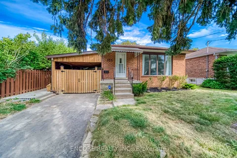 125 Talmage Ave, Richmond Hill, ON L4C 3J9