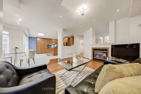 34 Wicker Dr, Richmond Hill, ON L4E 4T6