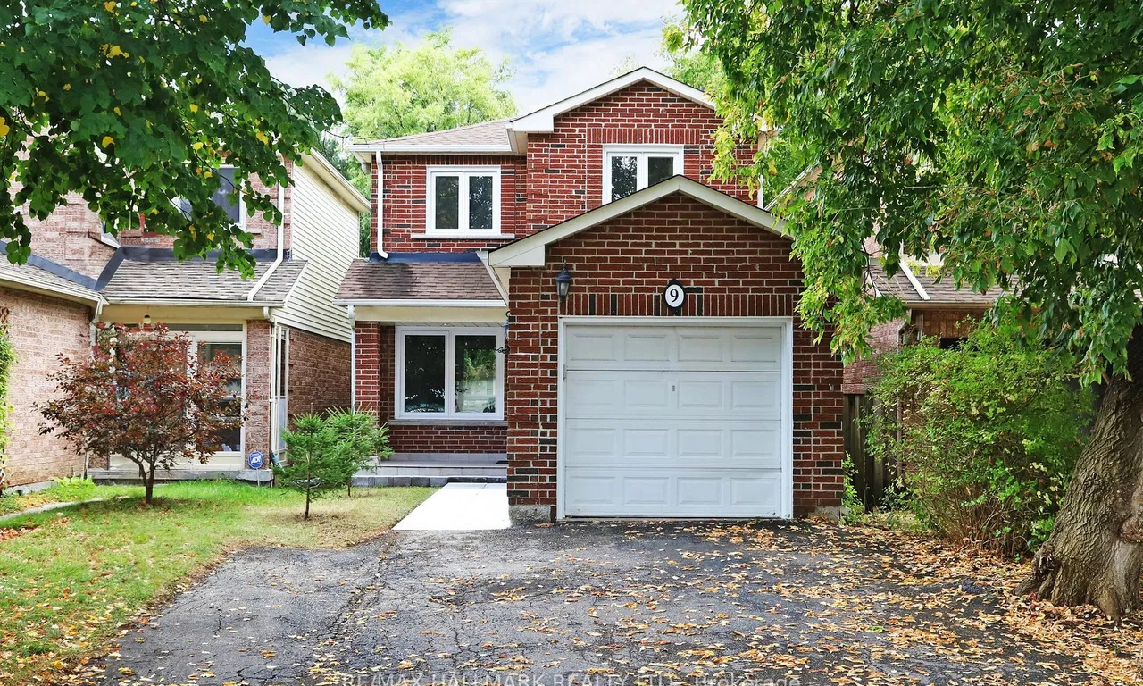 9 Sundown Crt, Vaughan, ON L4J 3V4