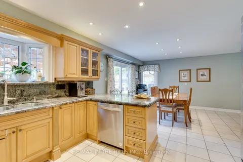 275 Triton Ave, Vaughan, ON L4L 6P9