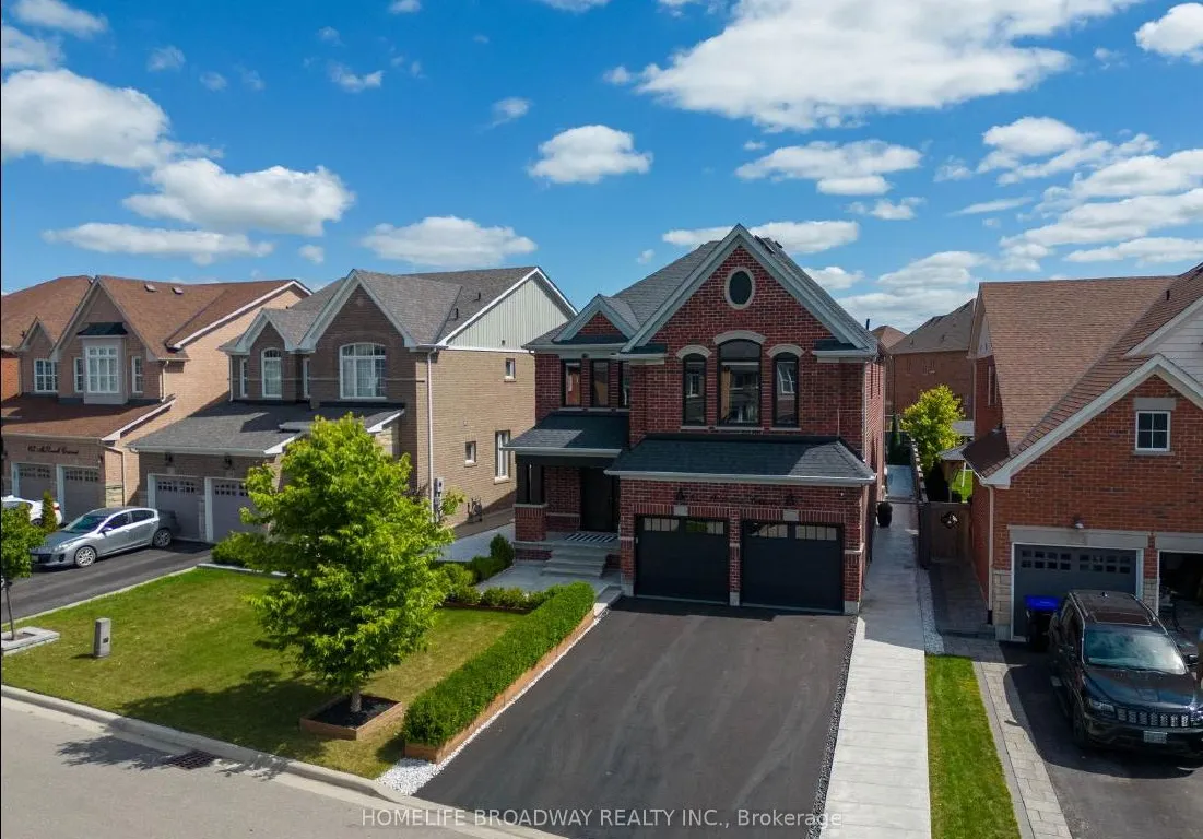 152 McDonnell Cres, Bradford West Gwillimbury, ON L3Z 0T8