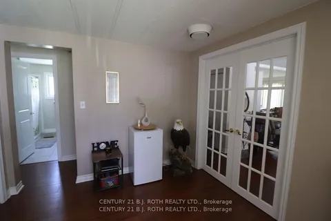 6 Yew Crt, Innisfil, ON L9S 1M9