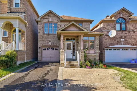 238 Madison Heights Blvd, Markham, ON L6C 2L4