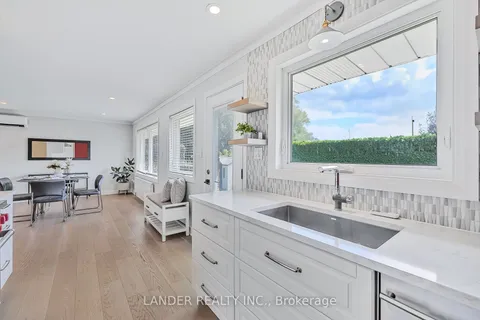 27 Shannon Rd, East Gwillimbury, ON L0G 1M0