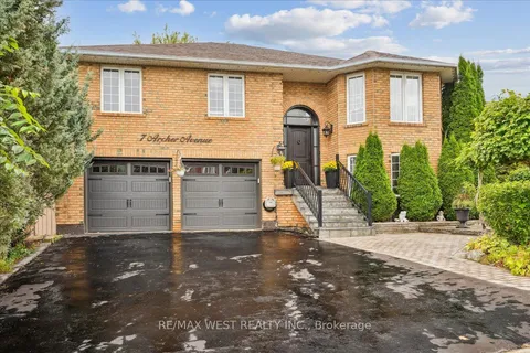 7 Archer Ave, Bradford West Gwillimbury, ON L3Z 2Y4