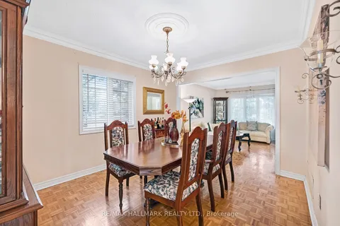 267 Avdell Ave, Vaughan, ON L4H 1H6