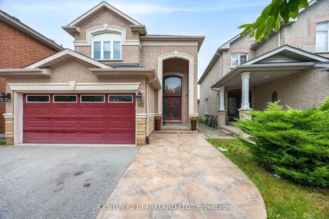 40 Lady Fern Dr, Markham, ON L3S 4C2