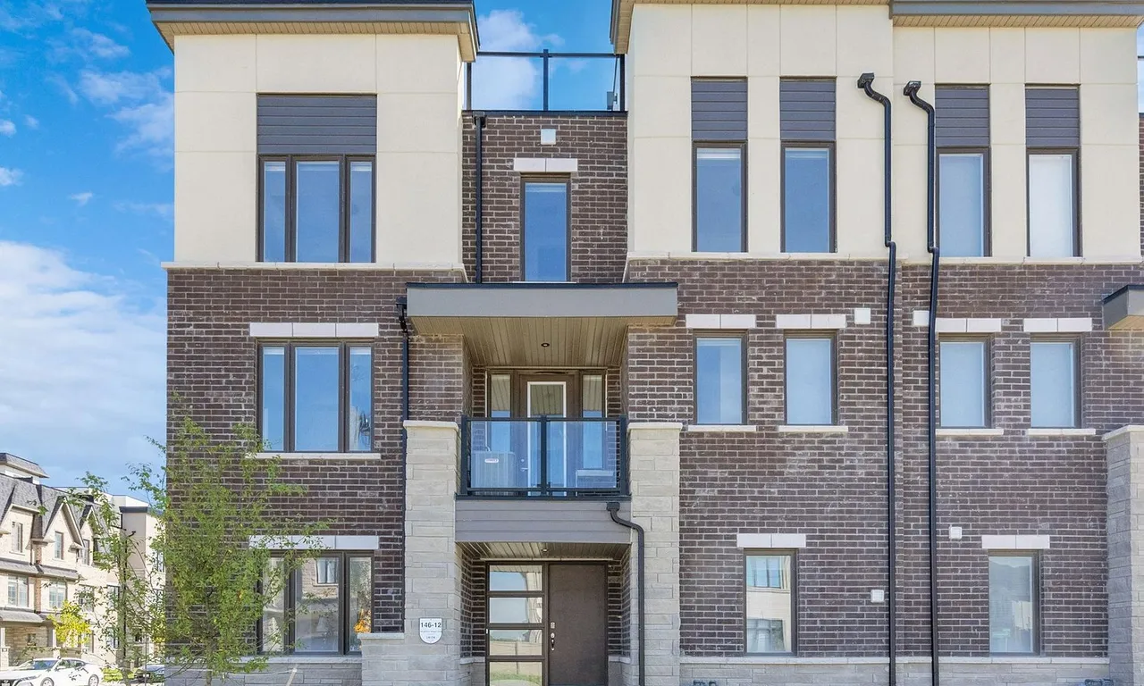 106 William Shearn Cres, Markham, ON L6C 1N6