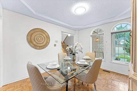 86 Worthington Ave, Richmond Hill, ON L4E 3X1