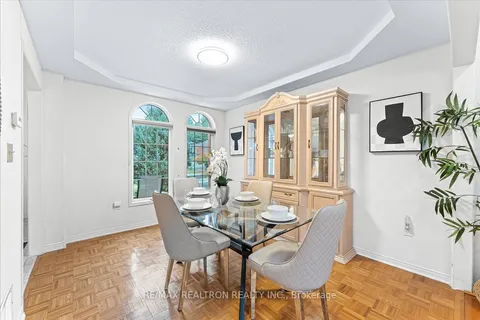 86 Worthington Ave, Richmond Hill, ON L4E 3X1