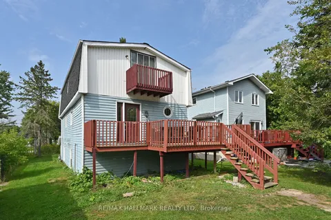 1071 Wood St, Innisfil, ON L0L 1R0