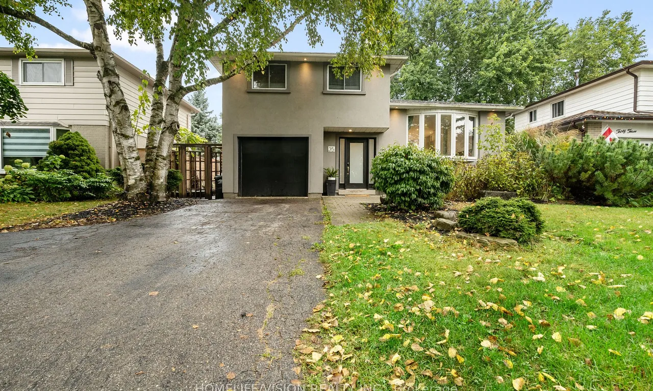 35 Brown St, New Tecumseth, ON L0G 1W0