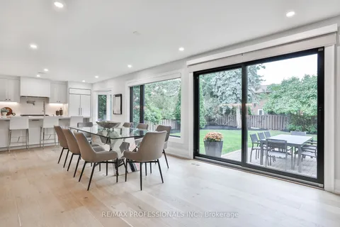 152 Charmaine Rd, Vaughan, ON L4L 1K2