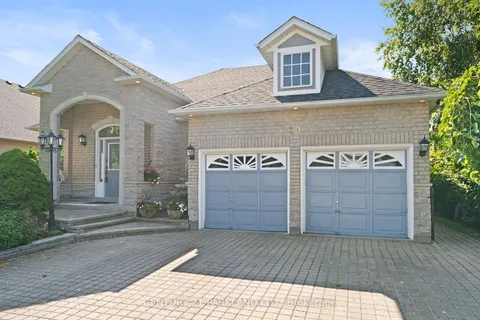 10 Kilmarnoch Ave, Vaughan, ON L6A 2G2